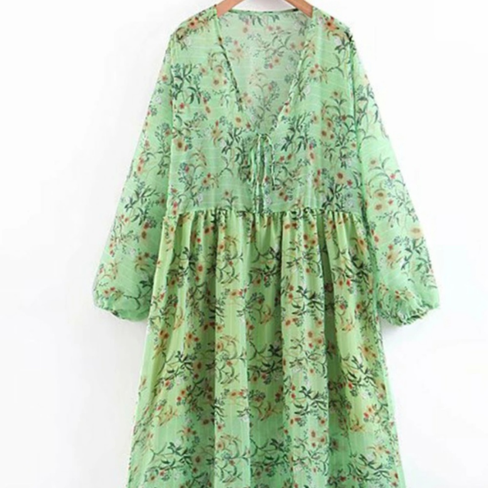 NWOT Boho Floral Maxi